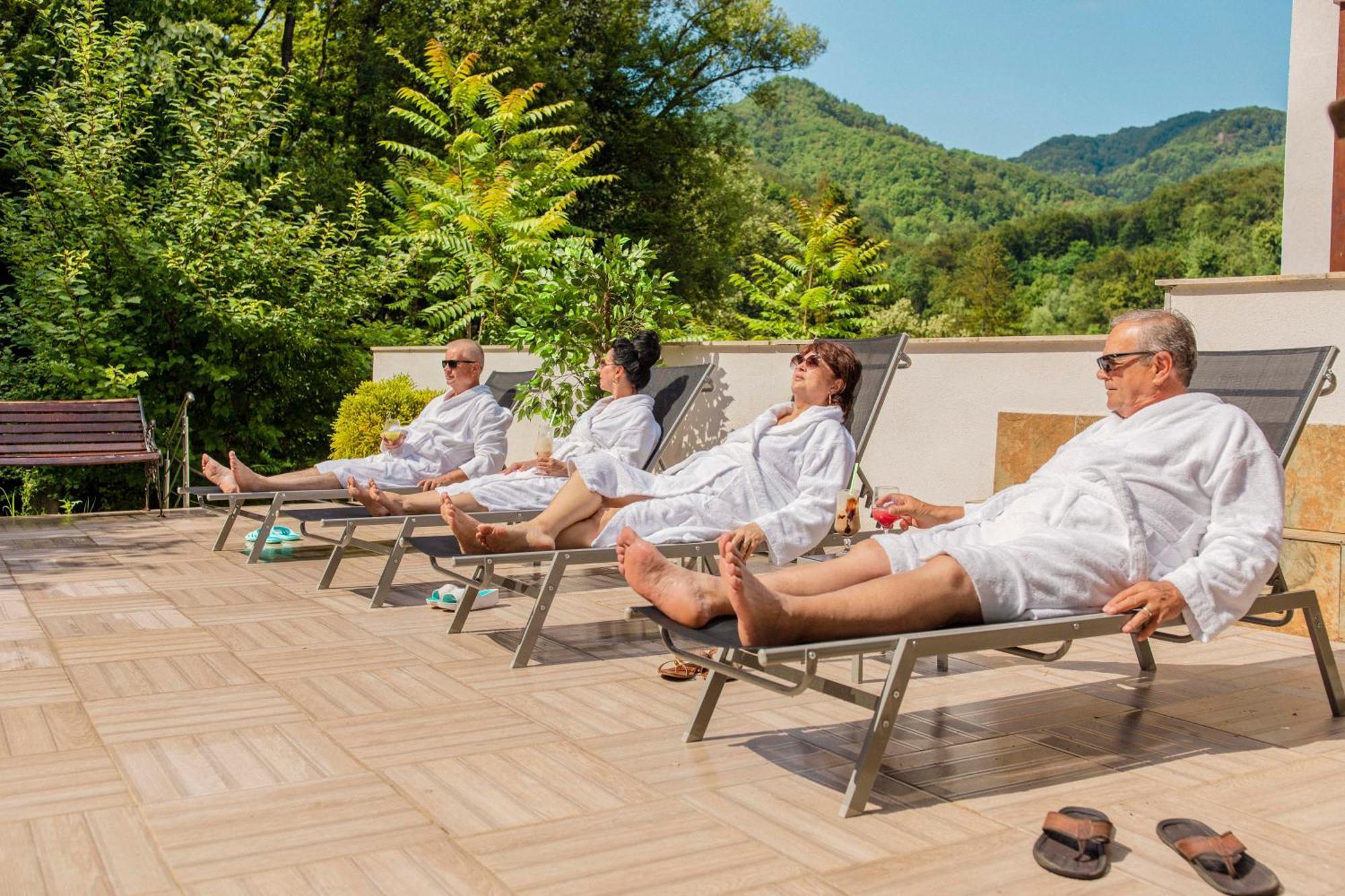 Hotel Tisa Băile Olăneşti Esterno foto