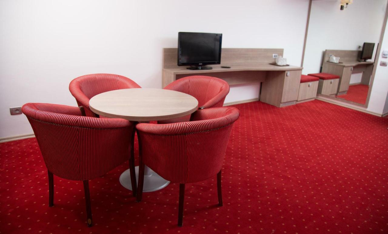 Hotel Tisa Băile Olăneşti Esterno foto